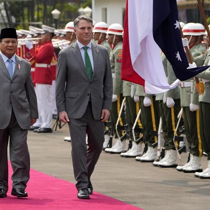 Indonesia, Australia affirm defense ties amid China concerns